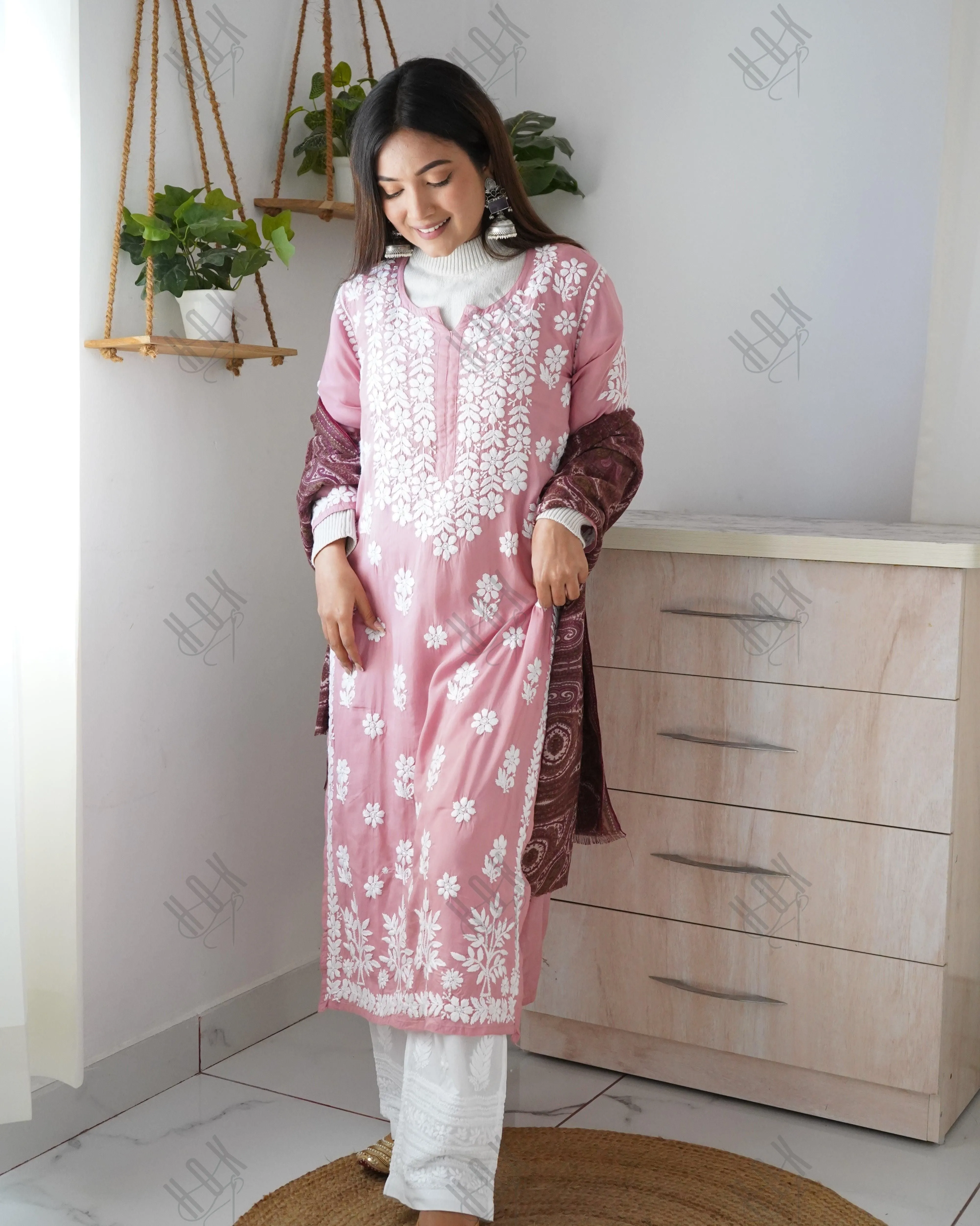 Arti Chauhan in Premium Hand Embroidery Chikankari Kurta Modal Cotton- Pink