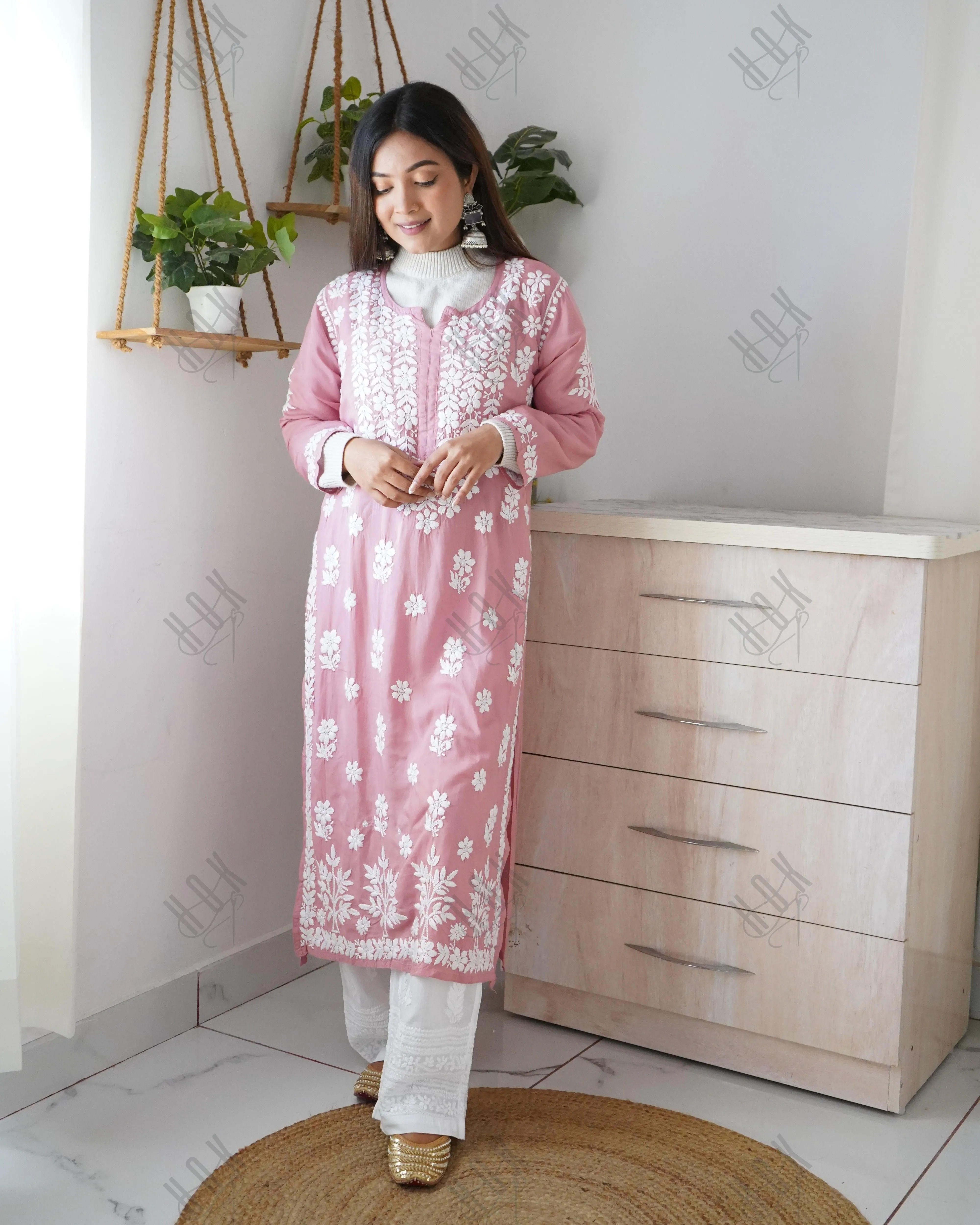 Arti Chauhan in Premium Hand Embroidery Chikankari Kurta Modal Cotton- Pink