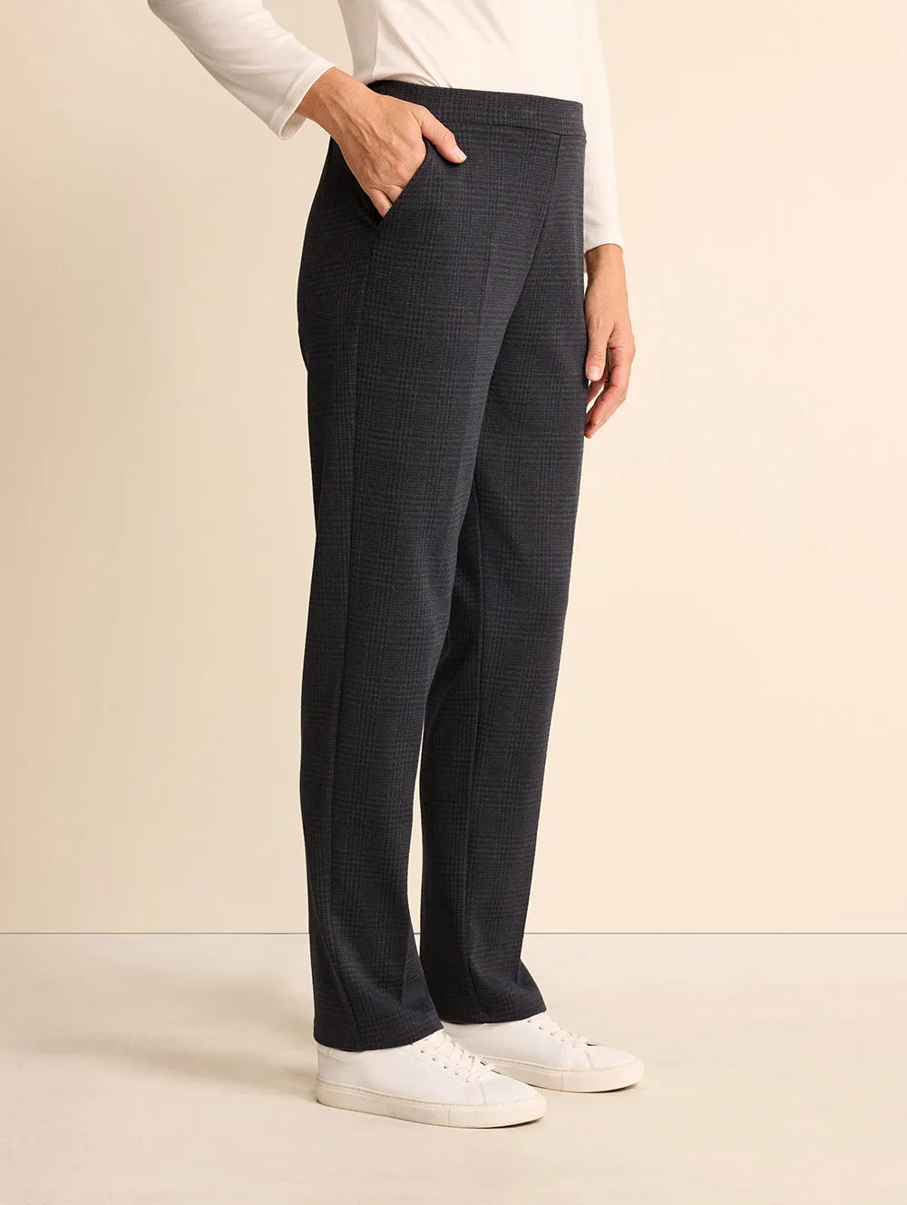 Attria Short Length Pant