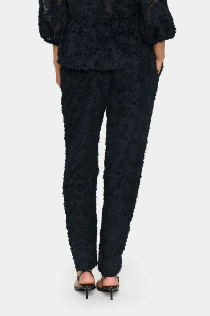 BLACK FLORAL CUT OUT LACE PANT