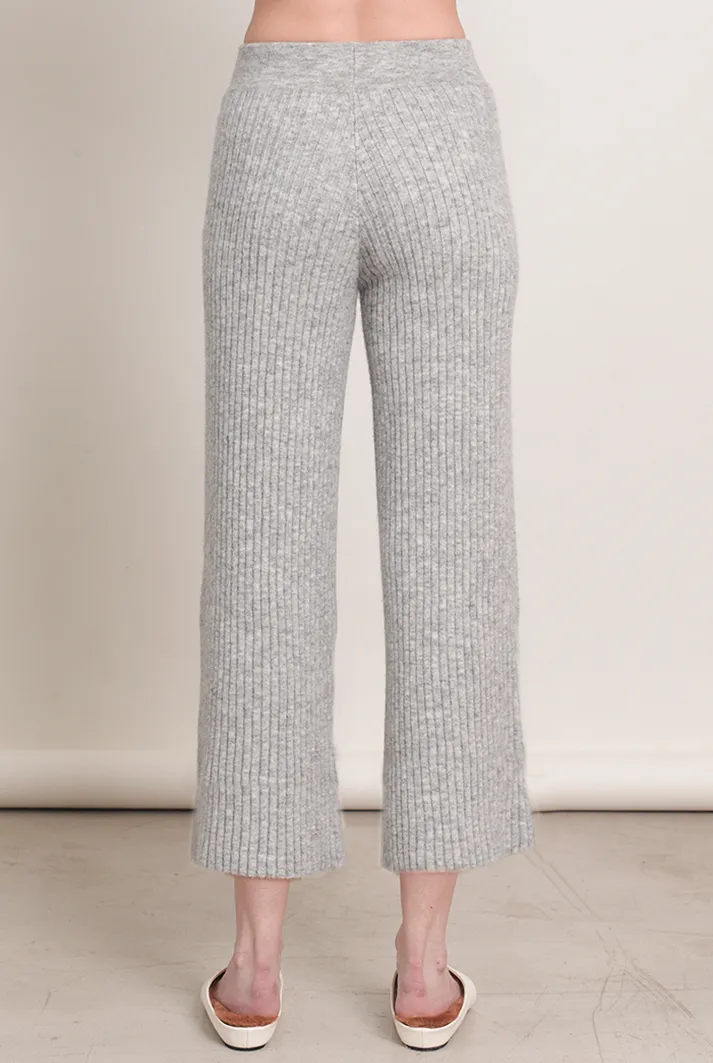 Leah High-Waisted Cropped Pants | Grey