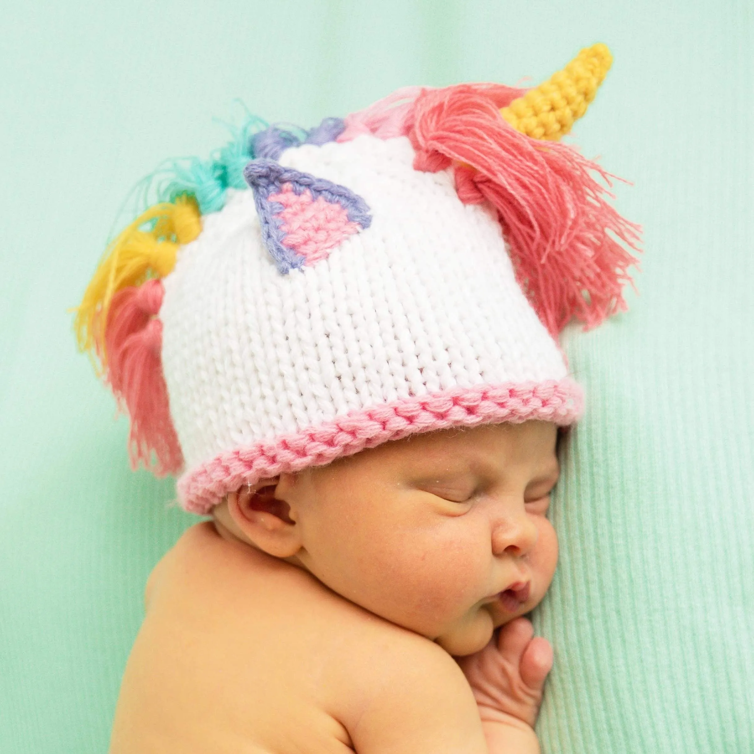 Newborn Unicorn Beanie Hat & Pants Set