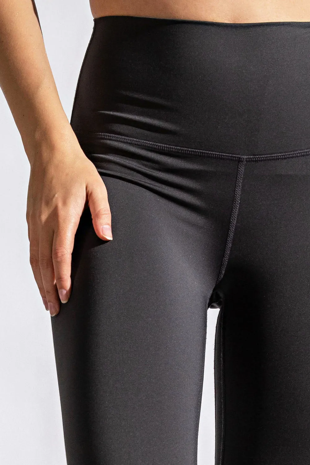 Rae Mode Capri Compression Yoga Pant (Black and Graphite Gray)