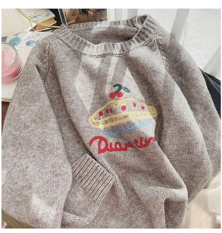 Sweet embroidered round neck sweater for women round neck sweater    S4829